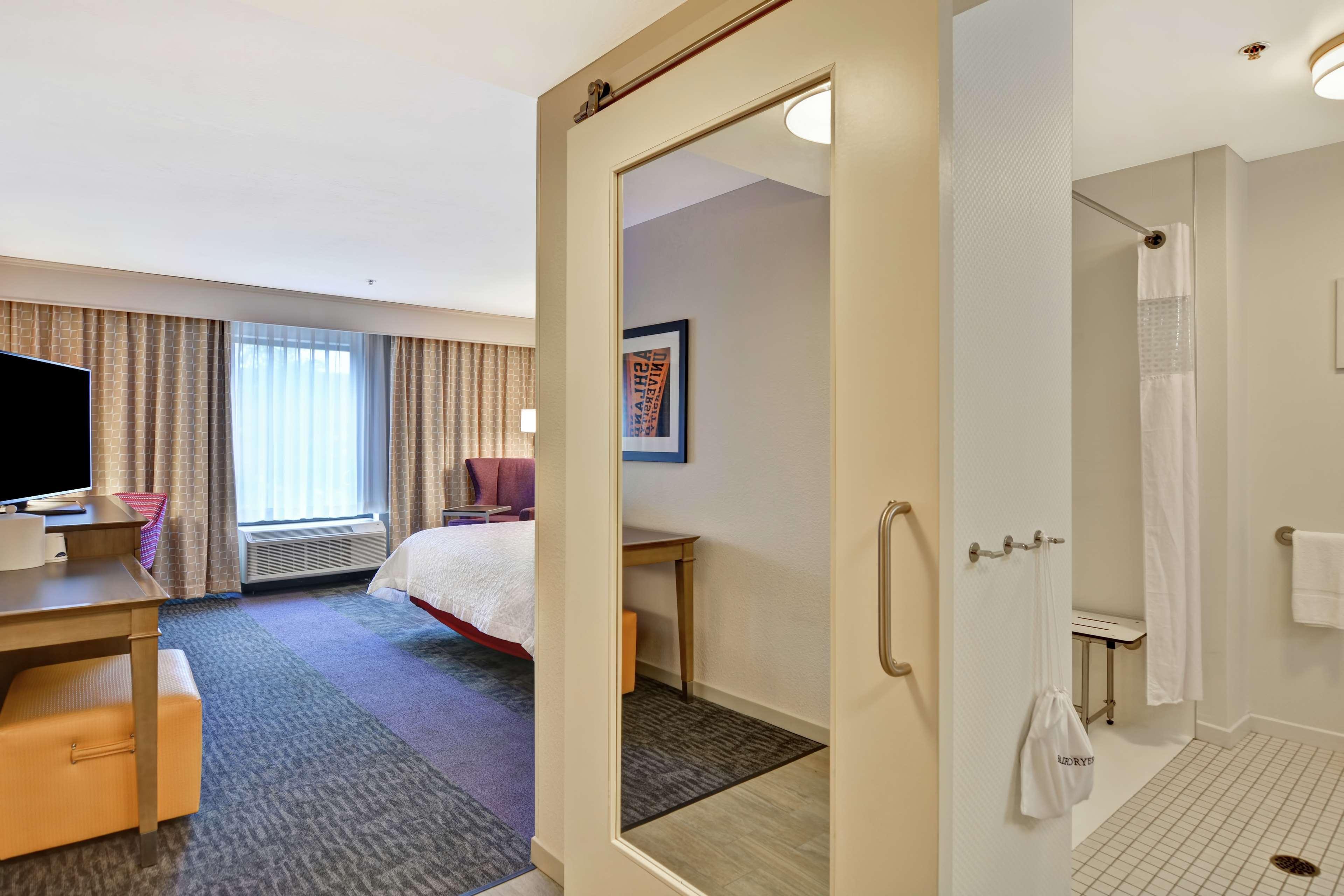 Hampton Inn Suites Ashland, Ohio מראה חיצוני תמונה